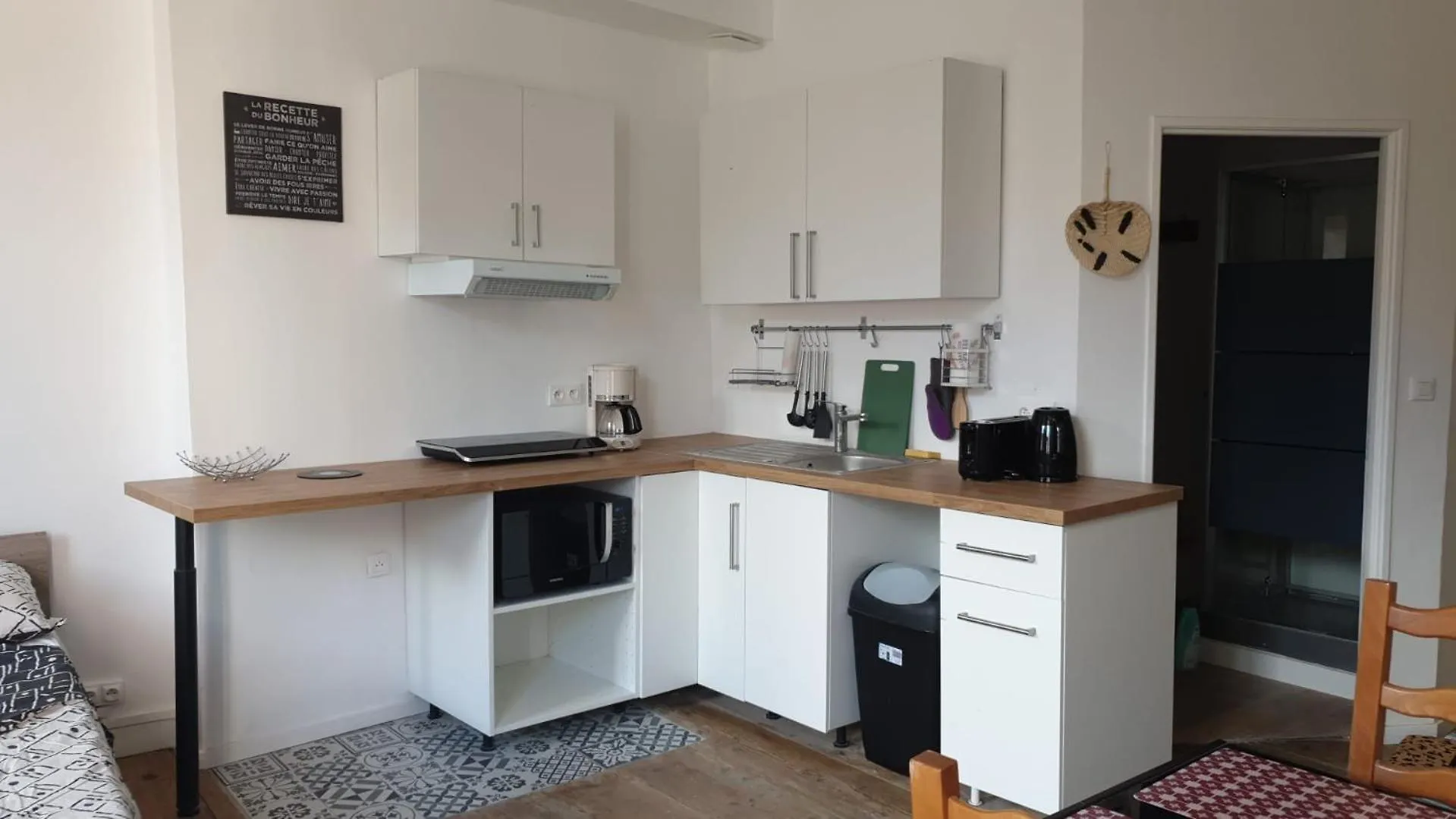 Appartements Simples Et Fonctionnels Pamiers 0*,